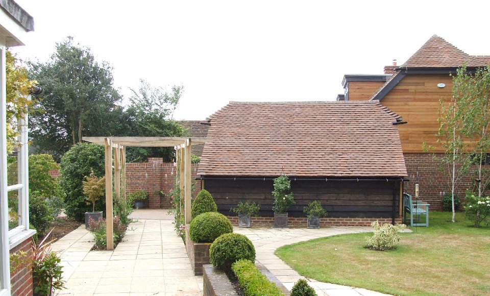2bay oak frame garage rear aisle