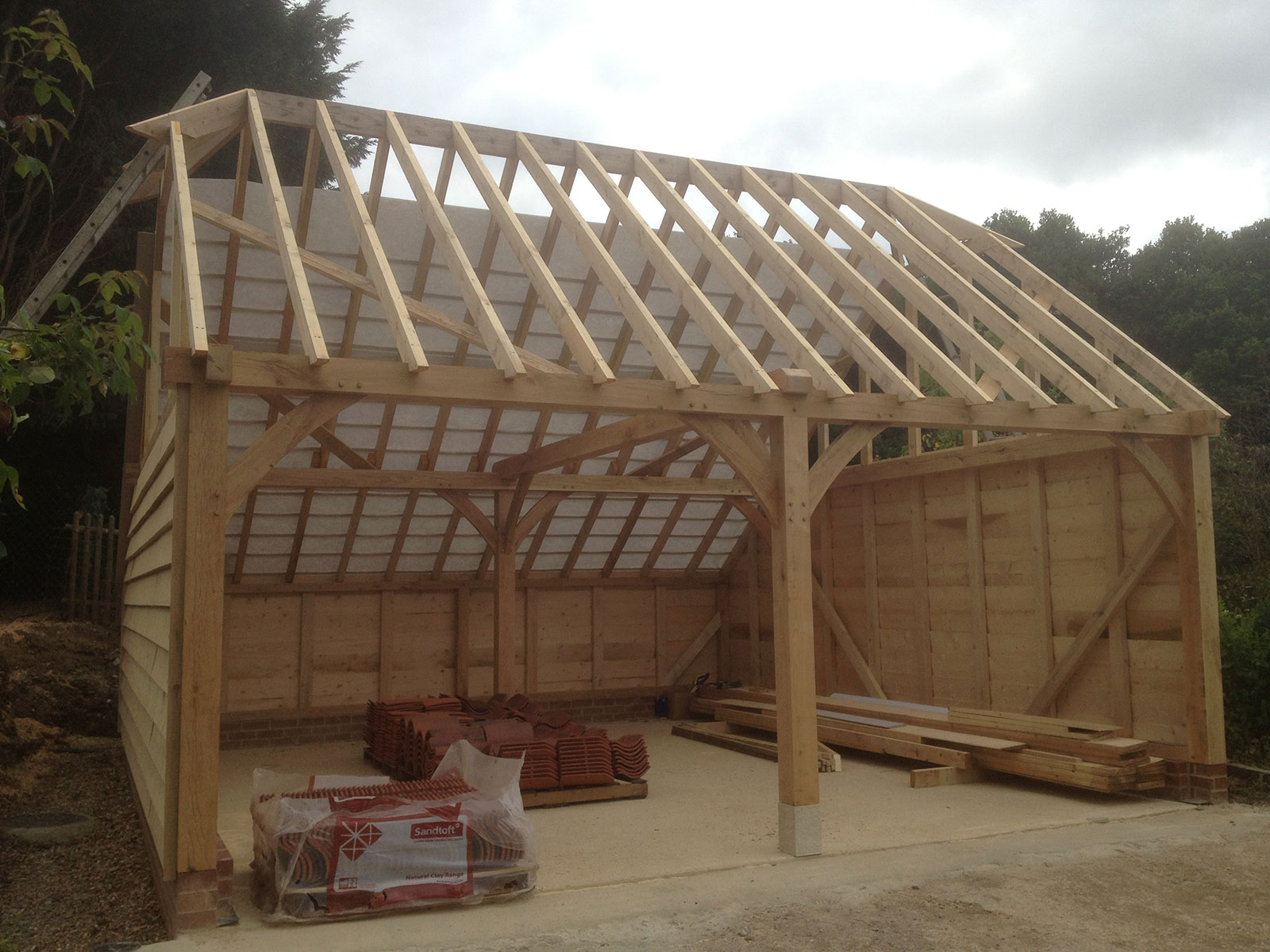 2 bay oak framed garage 4